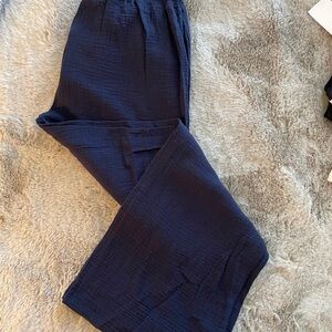 NWT 100% Cotton Gauze  Navy Pants — Size L